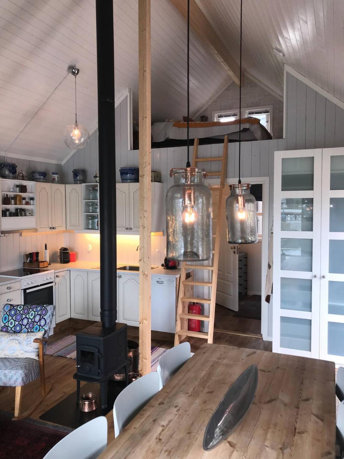 Nora'S Waterfront Cabin Svolvær Eksteriør billede