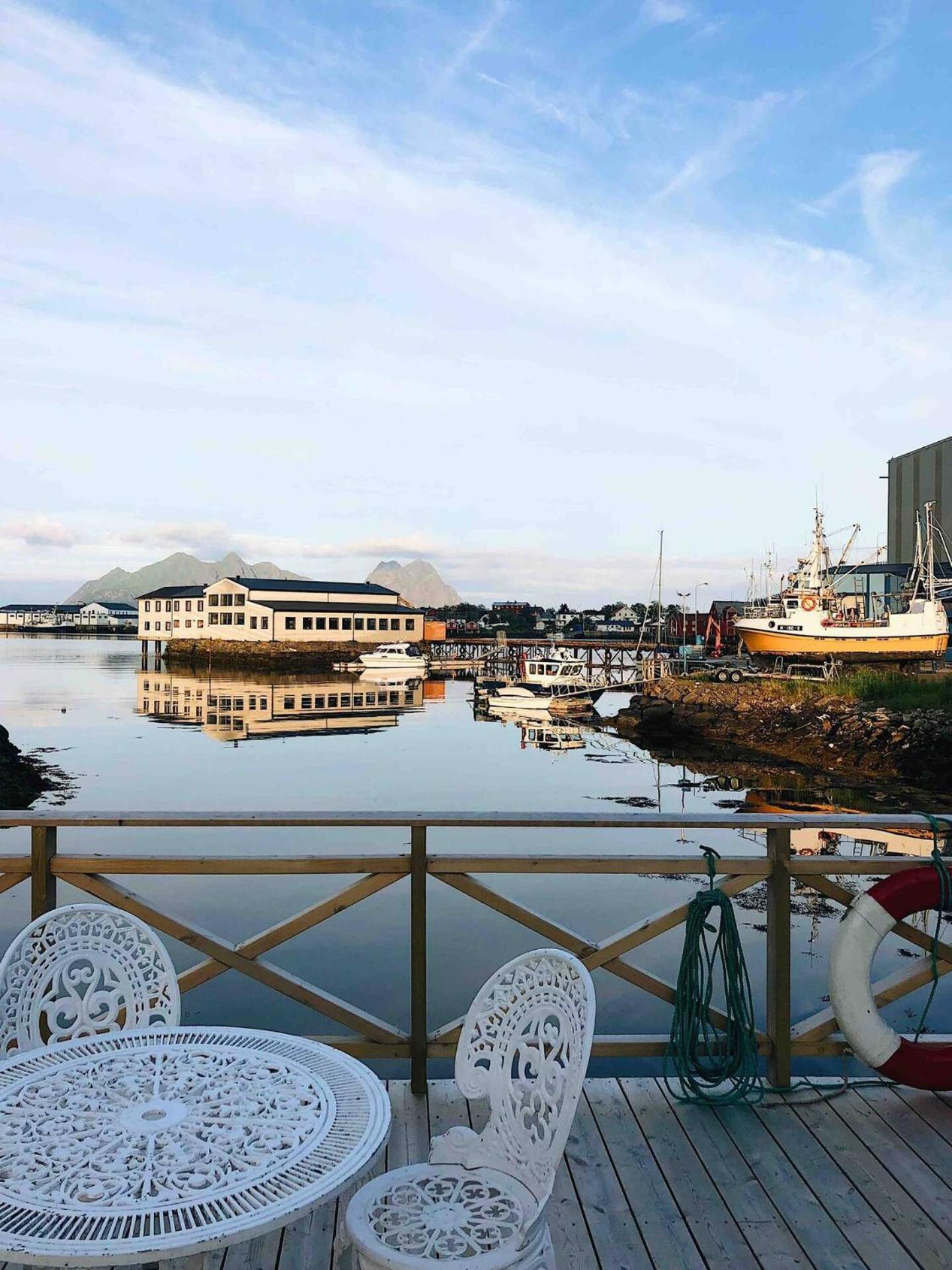Nora'S Waterfront Cabin Svolvær Eksteriør billede